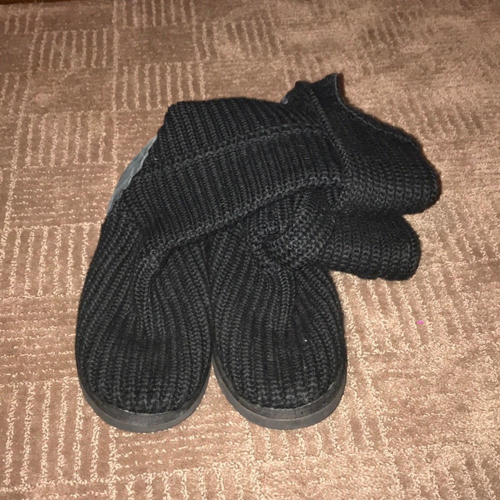 Size 8 Women’s Cardy Knit Boots